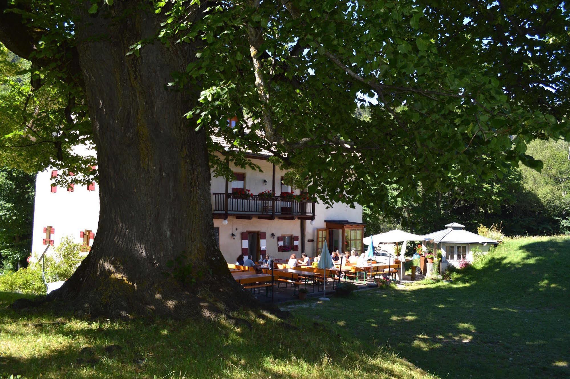 Hotel Zur Kirche Magre all' Adige Luaran gambar